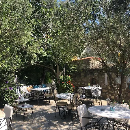 çakir Bey Oda ve Kahvaltı Alaçatı