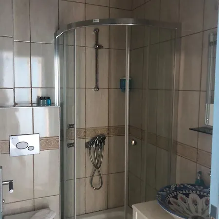 çakir Bey Oda ve Kahvaltı 3*