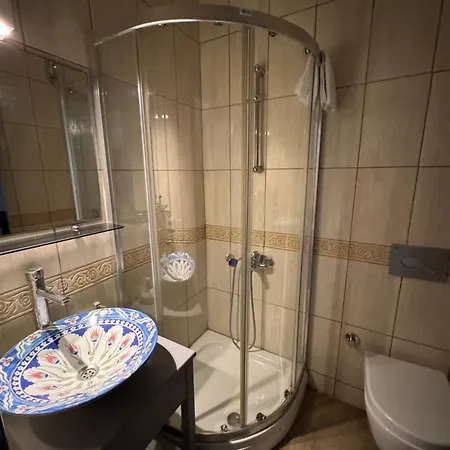 çakir Bey Oda ve Kahvaltı 3*