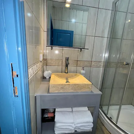 çakir Bey Oda ve Kahvaltı Alaçatı