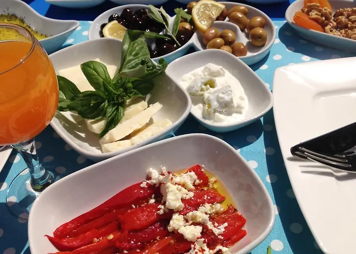 Cakir Bey Bed & Breakfast Alaçatı