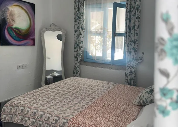 Bed & Breakfast Cakir Bey 3*